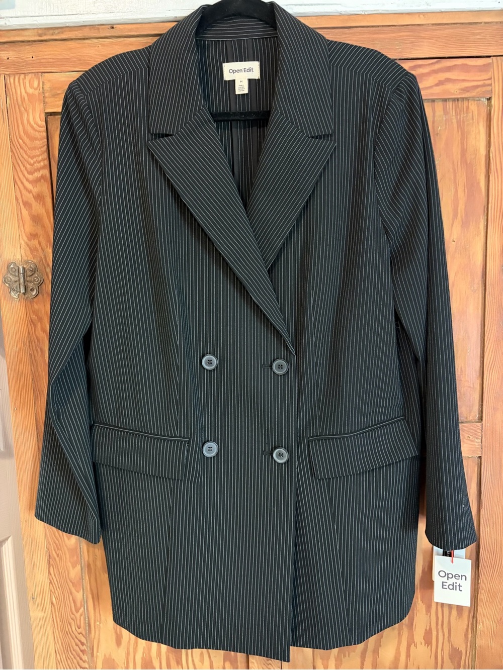 Nordstrom Open Edit Black Pinstripe Blazer. Oversized style.  Size Medium. NWT
